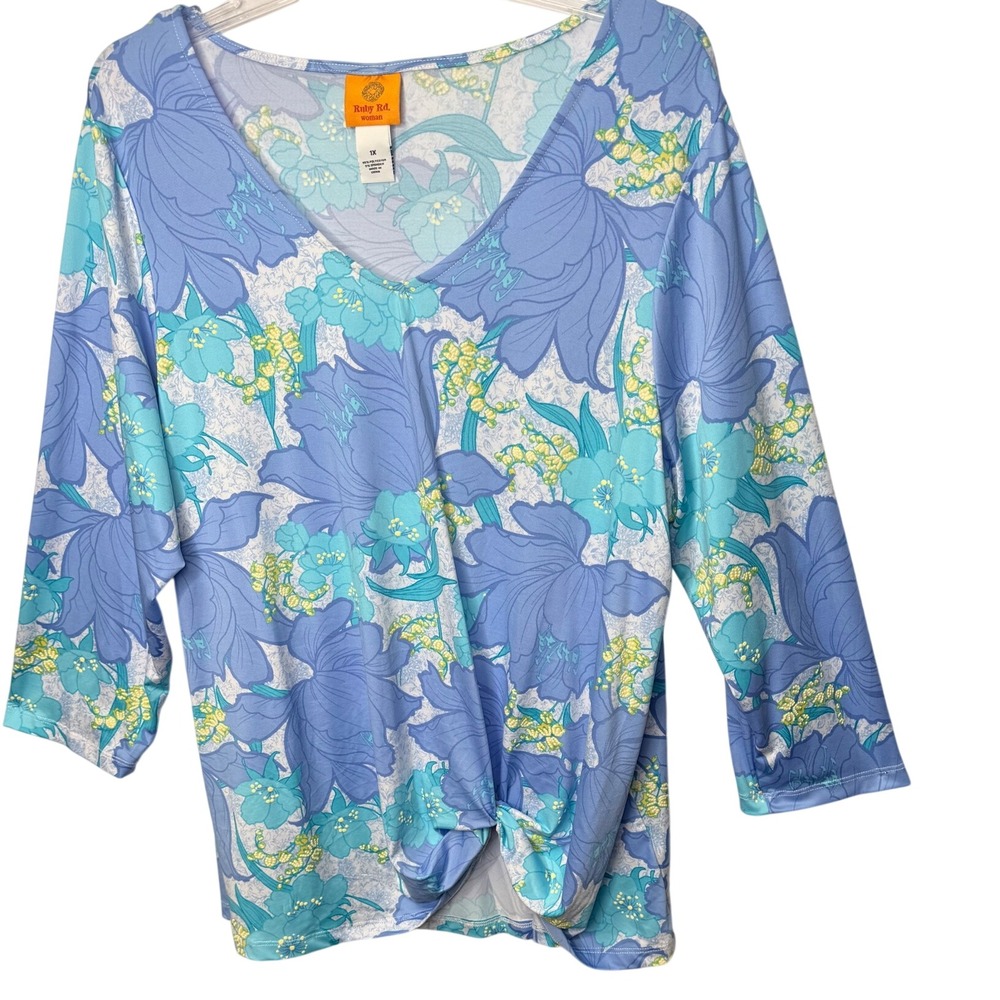 Ruby Rd Floral Top Sz 1X Blue Twist Front V-Neck 3/4 Sleeve Boho Business Casual